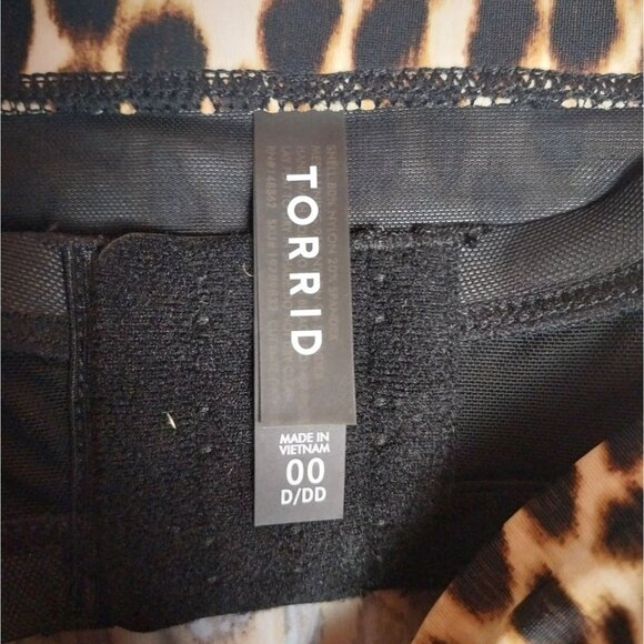 NWT Torrid Underwire Twist Front Cheetah Tankini Top Sz M/L 00/D/DD - Picture 4 of 13
